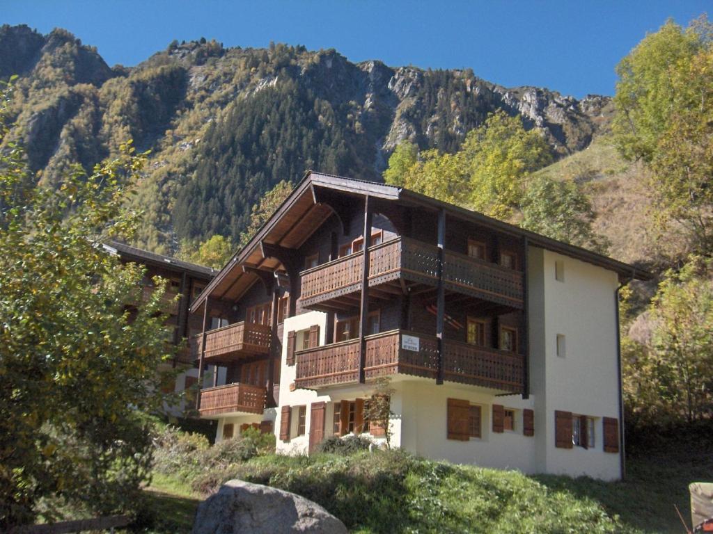 Arnika Apartment Blatten bei Naters Exterior foto